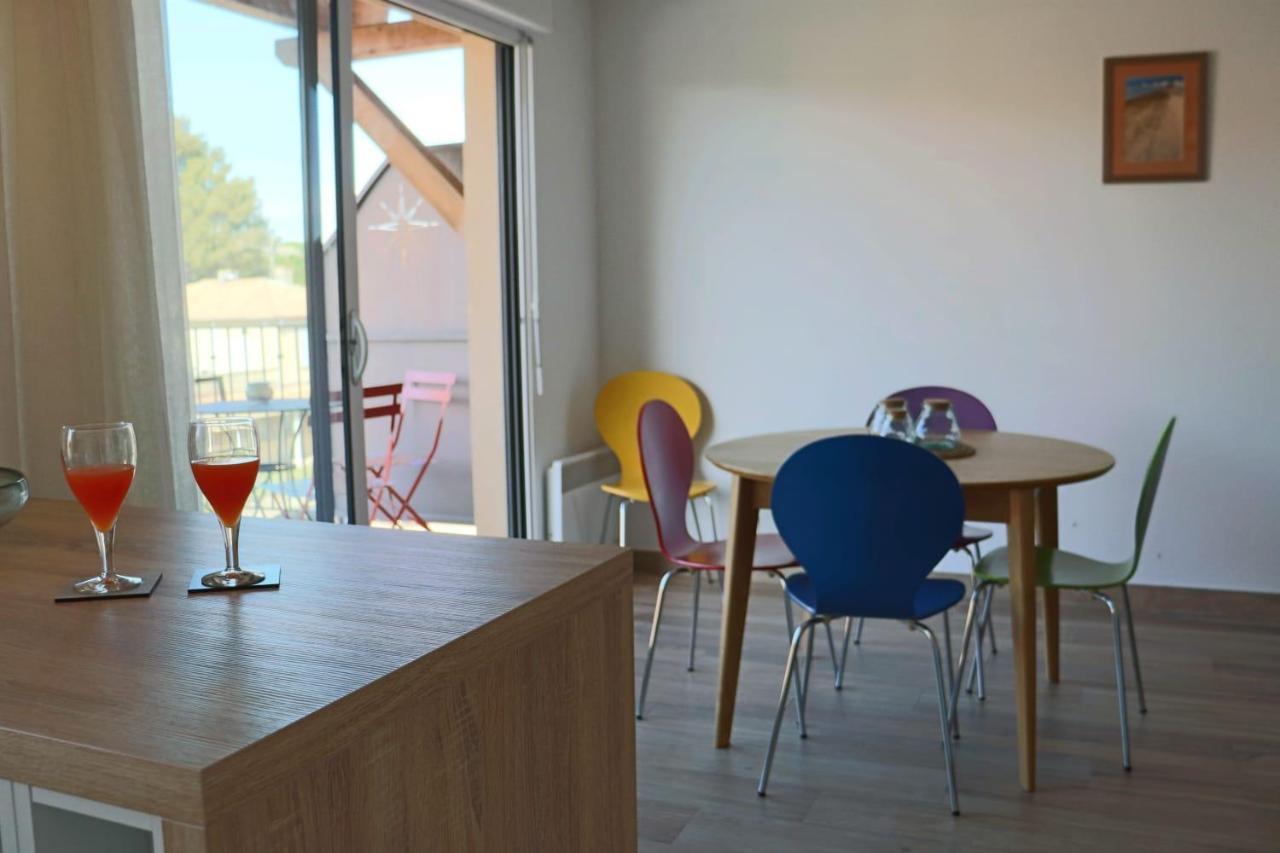Uzes Centre La Terrasse Des Capucines Avec Garage Priveeアパートメント エクステリア 写真