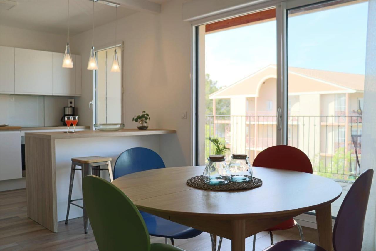Uzes Centre La Terrasse Des Capucines Avec Garage Priveeアパートメント エクステリア 写真
